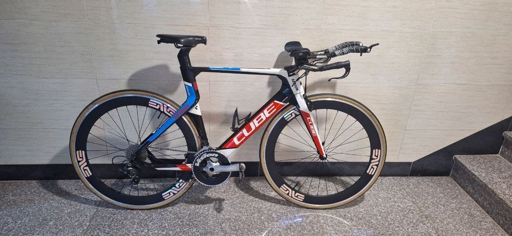 Velosiped Cannondale adventure ultra 28 USA
