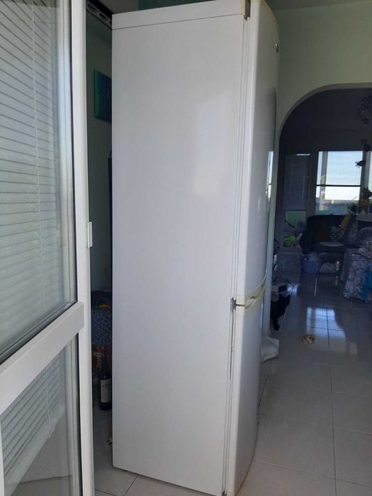 Хладилник Whirlpool