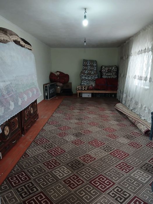 Үй сатылады, Асық ата, Кирова