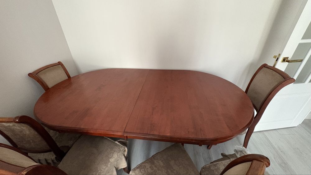 Продам Стол и стулья из Малайзия