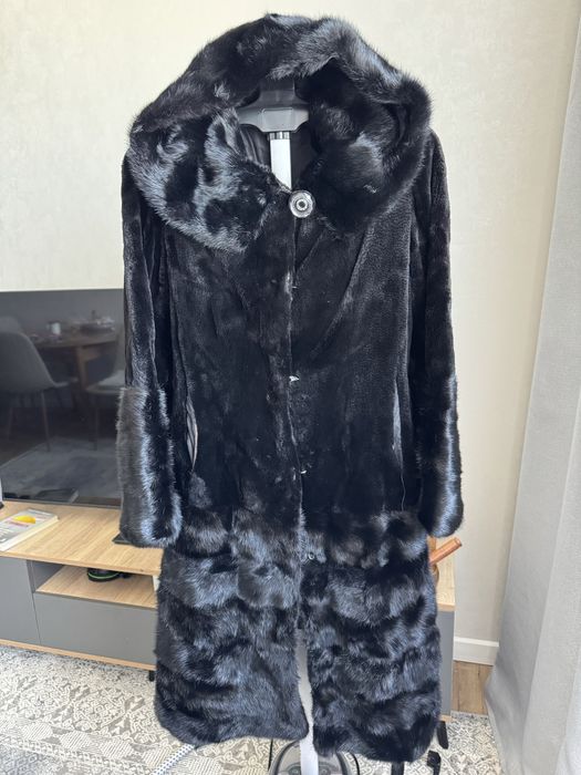 Норковая шуба с капюшоном