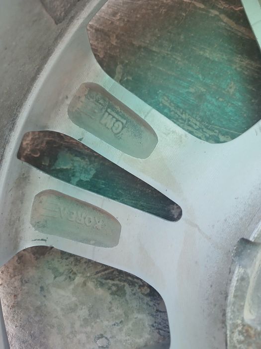 Диска кобалт автомат сотилади.