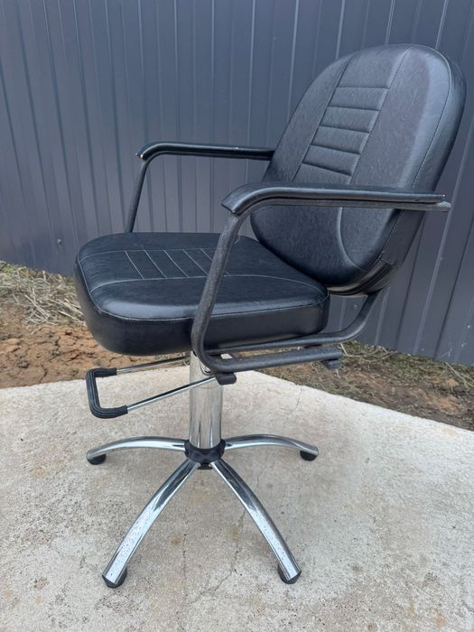 Продам   Кресло.