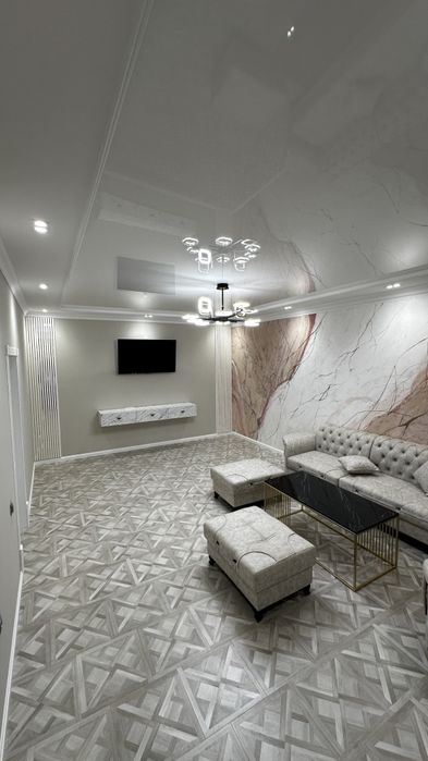 Квартира новая совсеми удобствами. В центре г.Карши