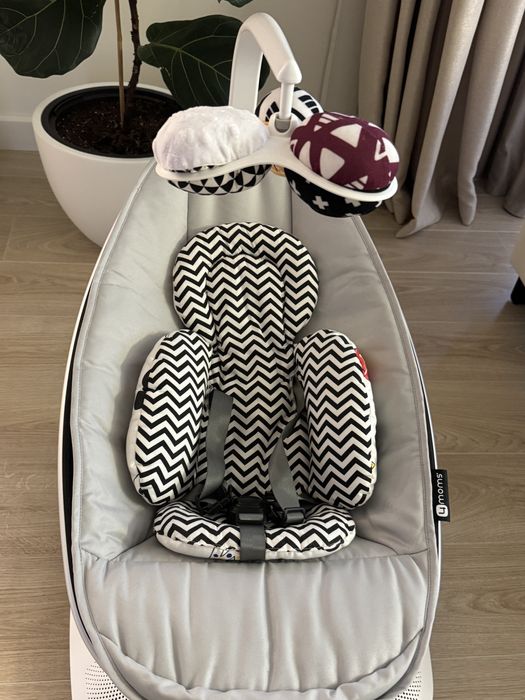 Качеля электрическая 4 Moms
