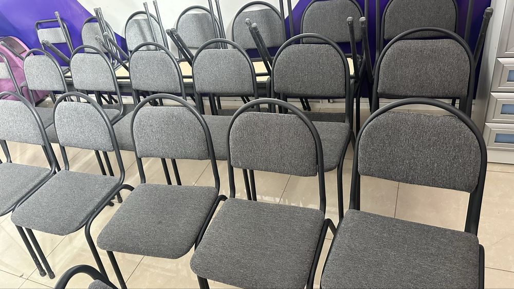 Стол, стулья сатылады