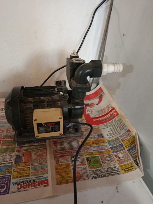 Продам водяной насос