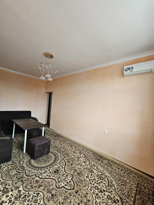 2 Xonali kvartira SOTILADI