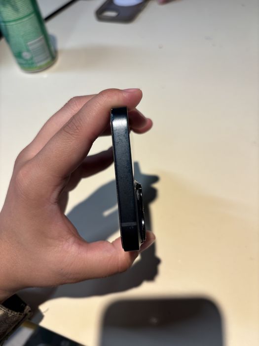 Обмен или продам Iphone 14 темно-синего цвета