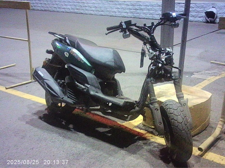 Продам скутер танк 150