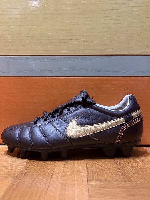 Nike Tiempo Ronaldinho 10R FG – ЧИСТО НОВИ / Deadstock – РЕДКИ