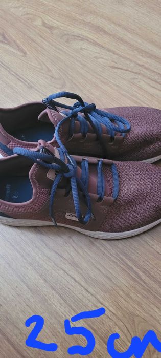 Дамски маратонки на Bench