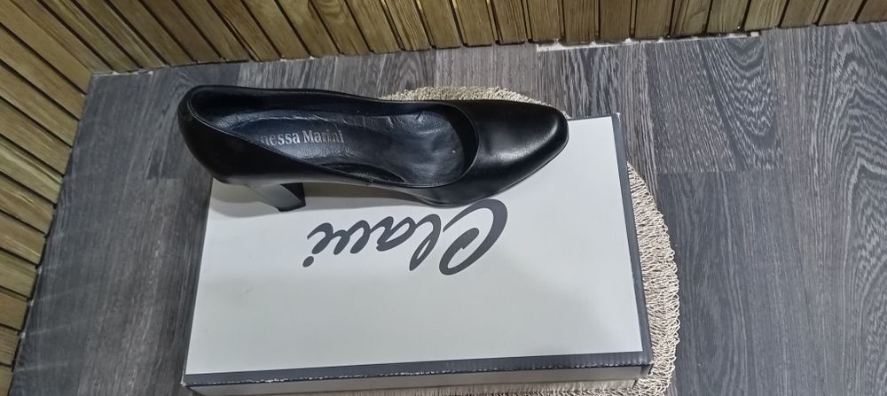 Кожа итальянского производства