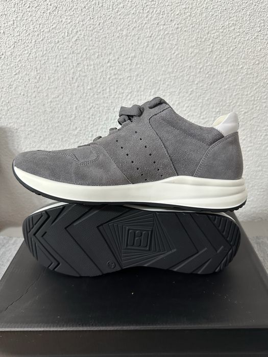 Pantofi sport barbati din piele intoarsa, marime 40