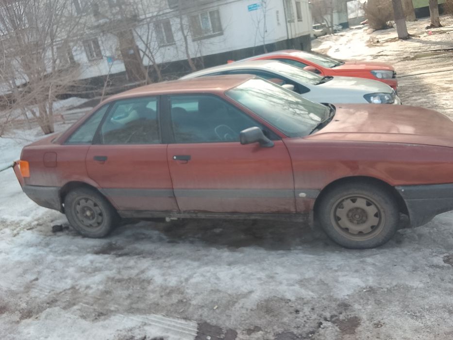 Продам Ауди 80 б3