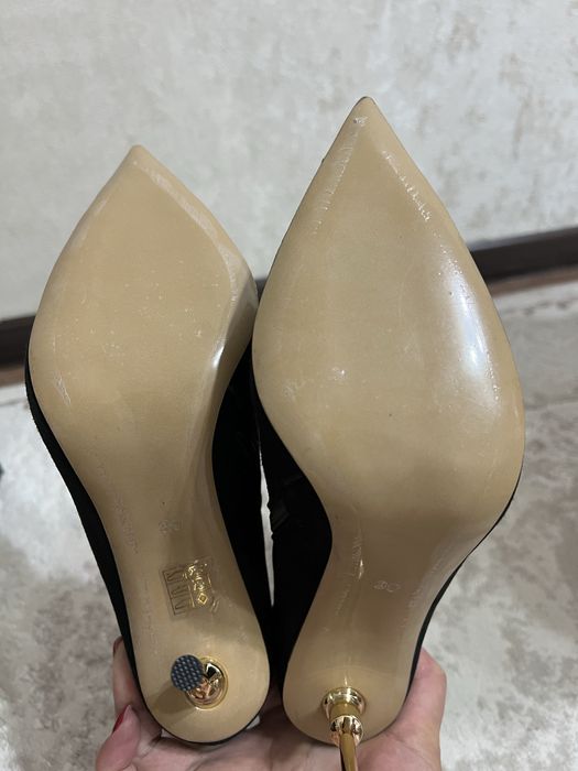 Продам новые сапоги 15000 тенге