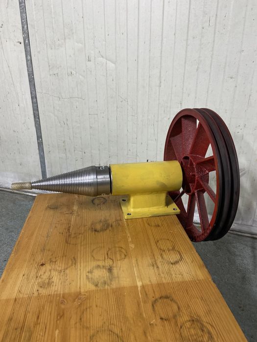 Con Surub Despicat Crapat Lemne cardan tractor sau motor electric