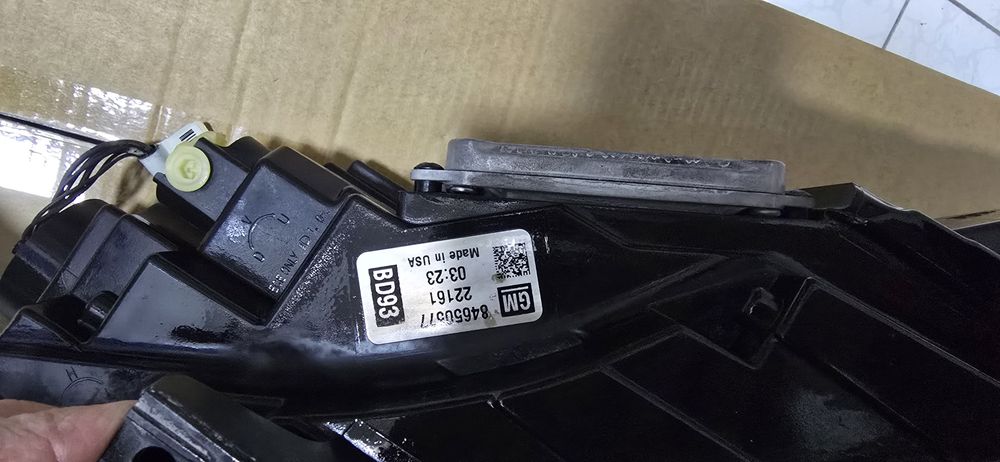 Malibu 2orginal U.S.A oldi fara Malibu premier fara  peredniy fara