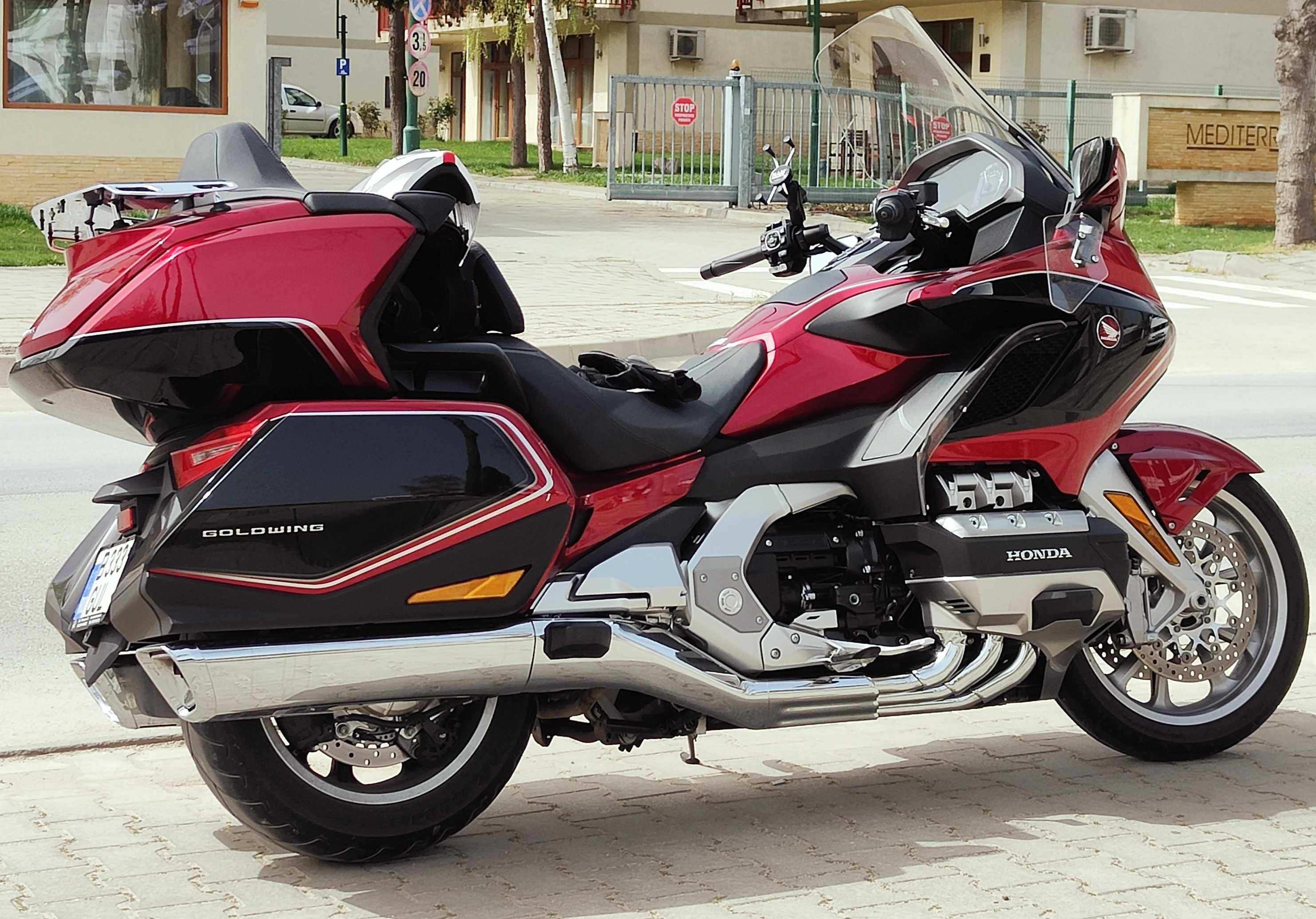 honda goldwing Constanta Auto moto si ambarcatiuni OLX.ro