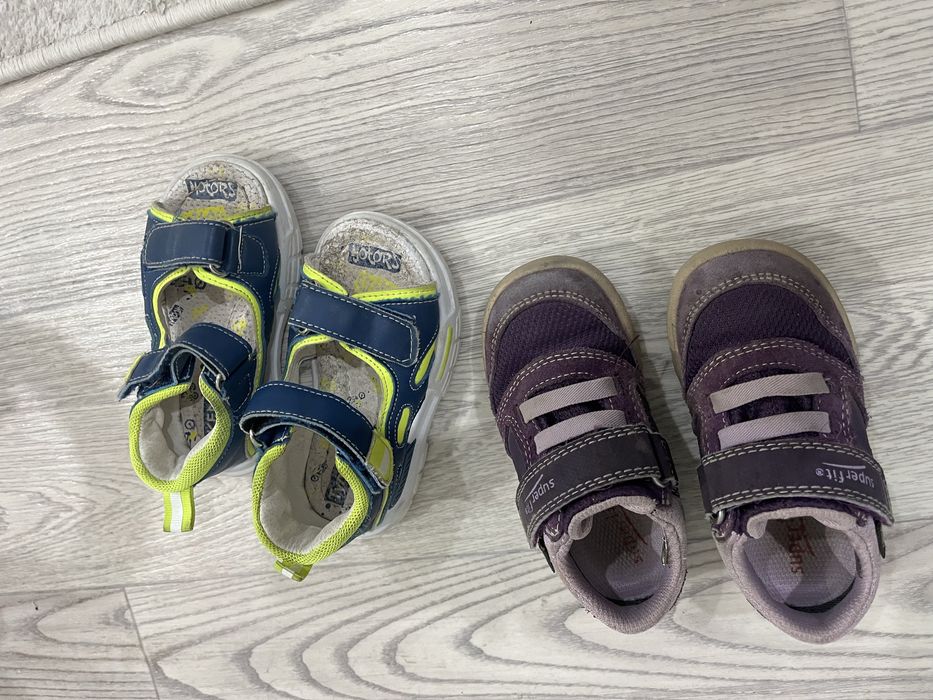 Обувь детская ..