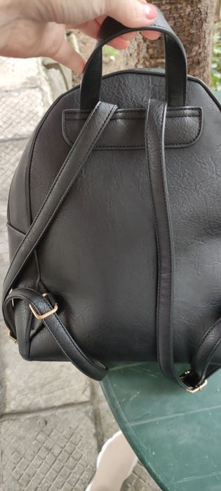 Дамска Раница 15€.