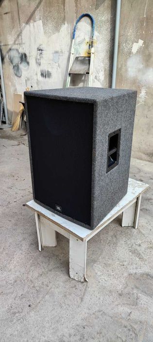 Продаются колонки 15"