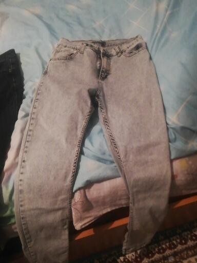 Продам джинсы дёшево
