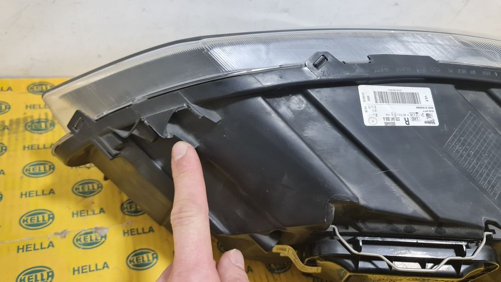 Far dreapta halogen led drl Seat Ateca 576941006a