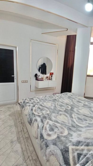 Продаётся 2х комнатная квартира на 2м этаже в 5ти этажном доме.