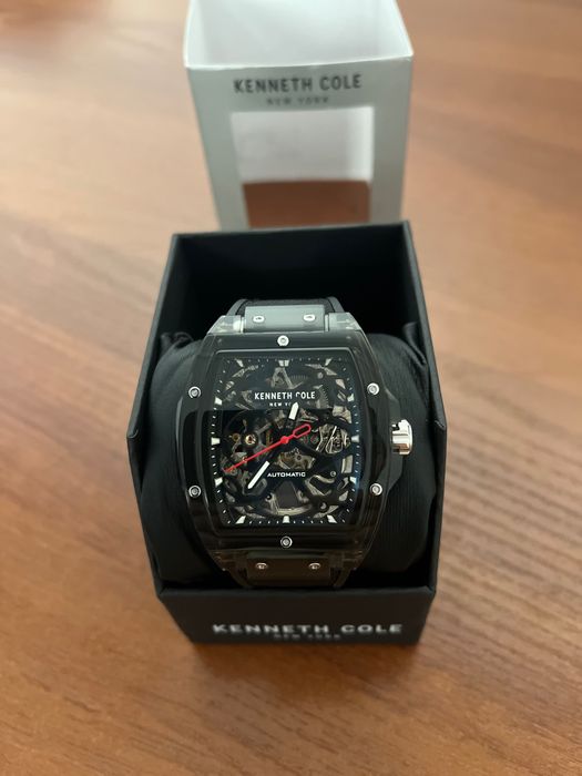 часы Kenneth Cole watch