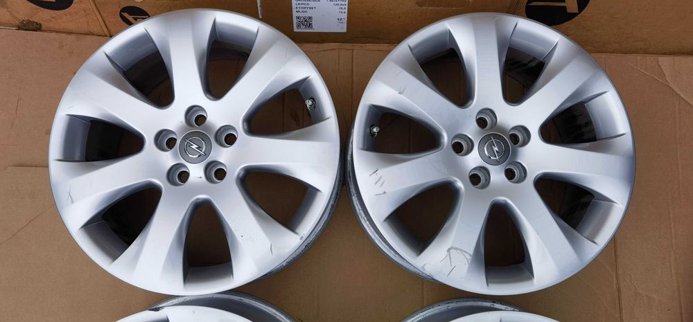 Оригинални  5 105 17 Цола Опел /Opel