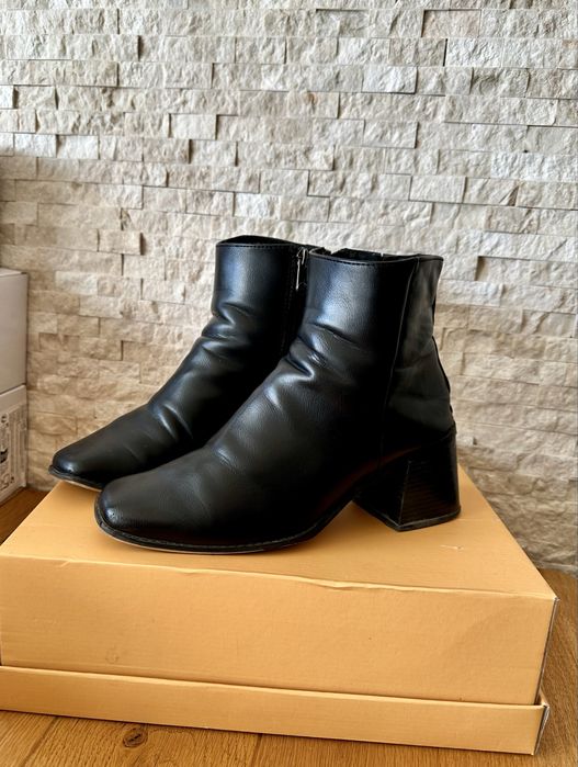 Дамски черни боти MARCO TOZZI – естествена кожа, 39 номер