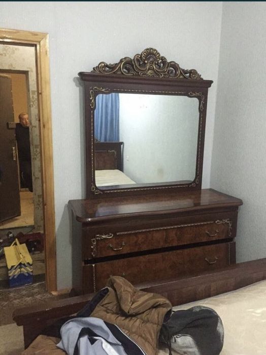 Mebel sotiladi yangi