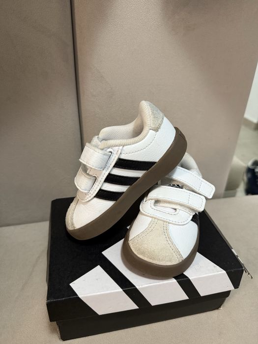 Vand adidasi Adidas VL Court 3.0