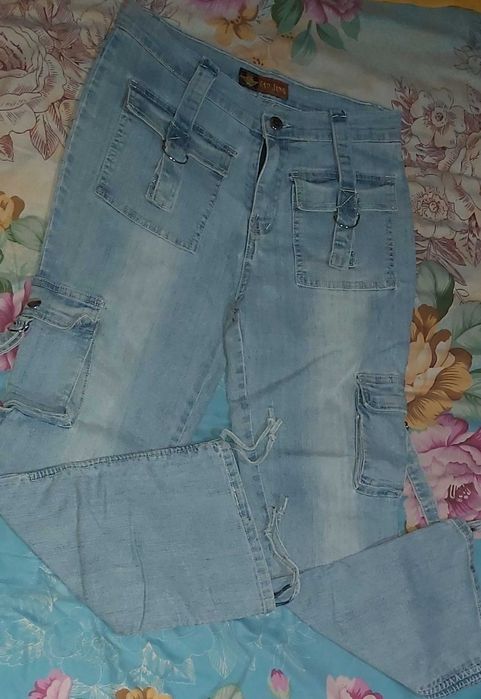 Брюки,джегинсы и капри на худенькую девушку