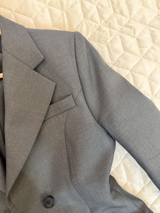 Продам пиджак от премиального бренда  either