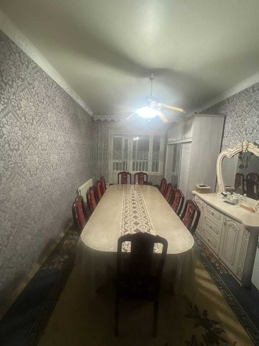 Алокада 5 хона 5 Етаж Квартира Сотилади !!