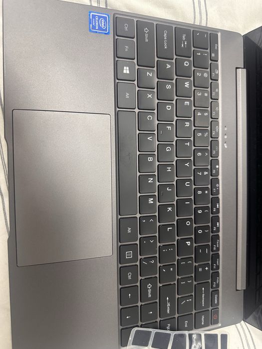 Vand Laptop chuwi gemibook pro 1000 lei