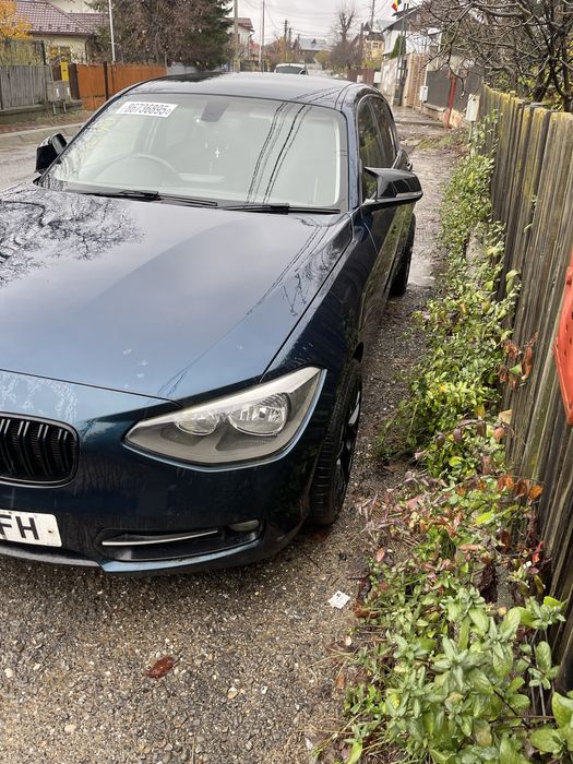 Vand Bmw seria 1 f20 Avariat/Defect