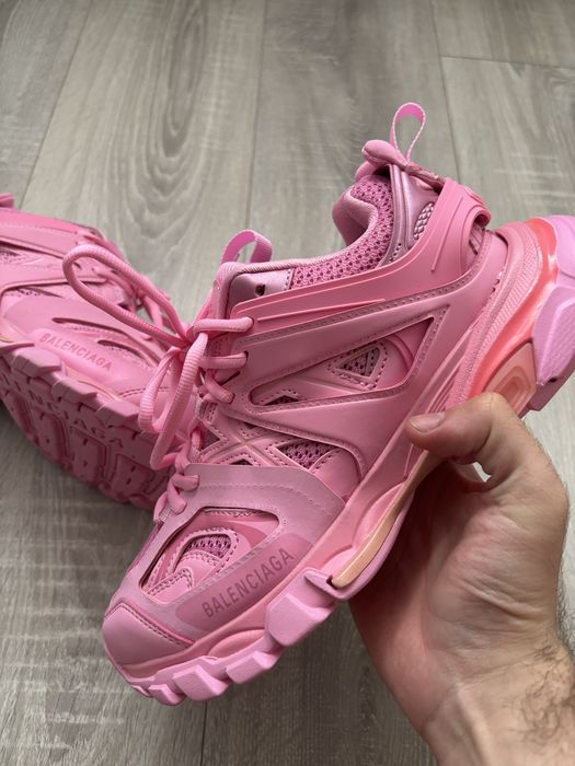 Balenciaga Track