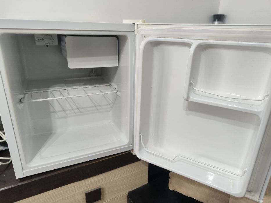 Frigider mini bar Heinner