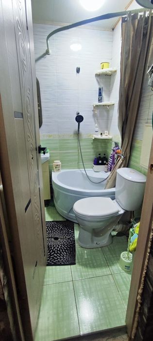 Продам 2-х комнатную квартиру , район элеватора