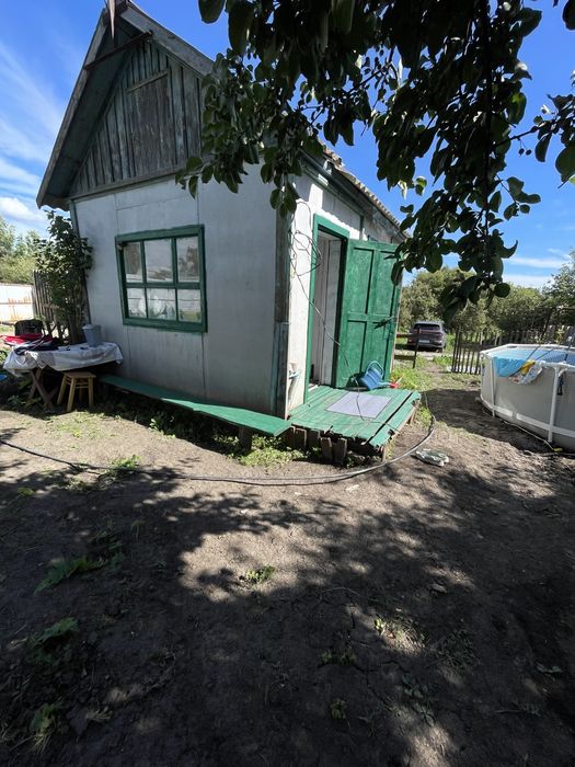 Продам дачу с домиком с бассейном
