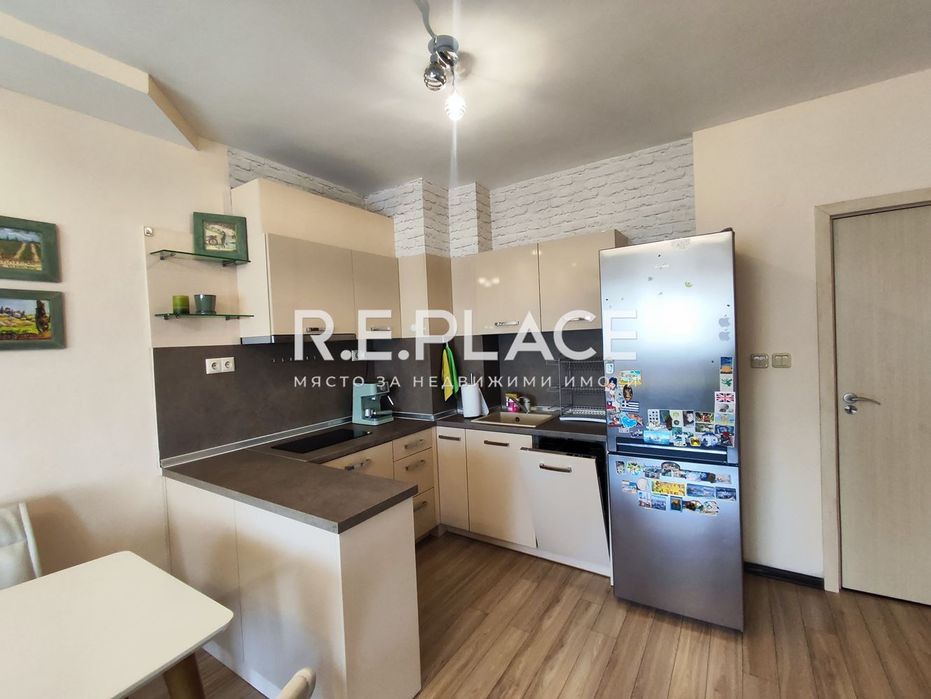 Продава се Двустаен апартамент в Варна, Левски - 61 кв.м за 1731 €/кв.м - Снимка #2