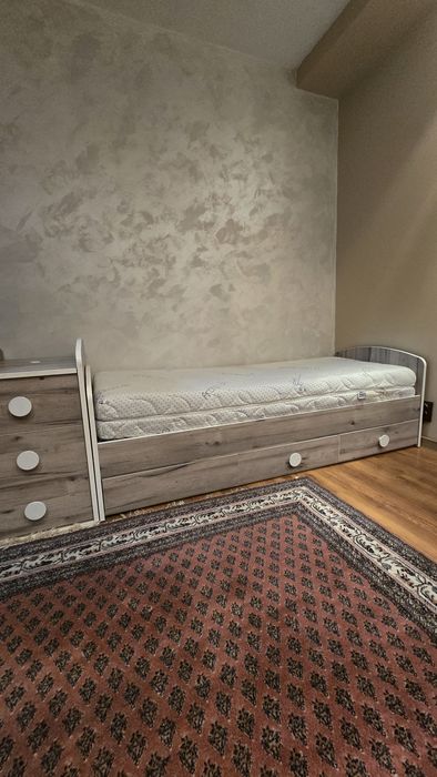 Детско легло 160/70  с матрак от мемори пяна и скринче