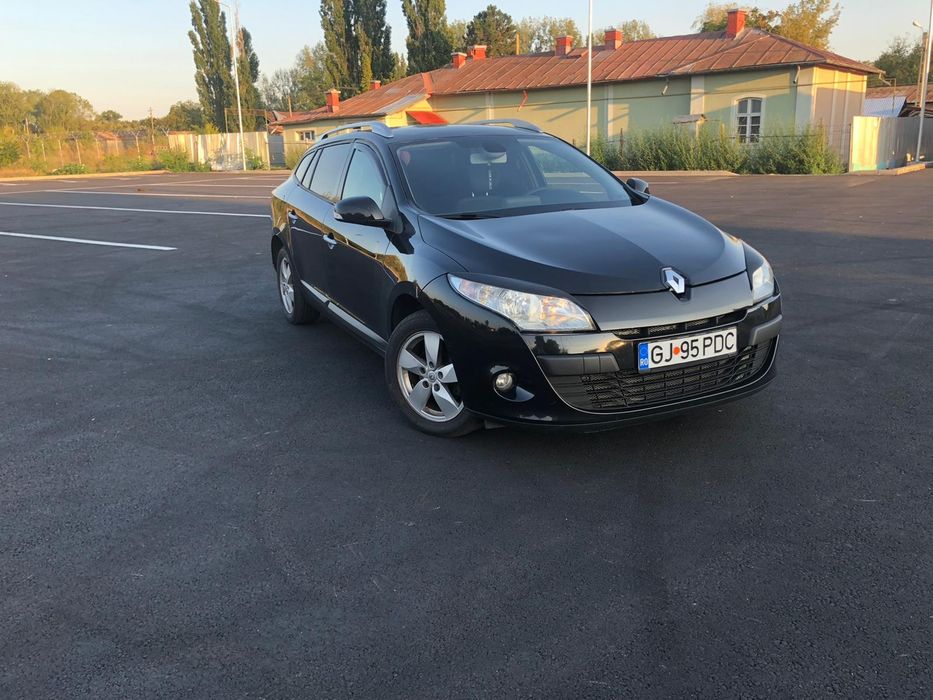 RENAULT Megane 2011 — imagine 1