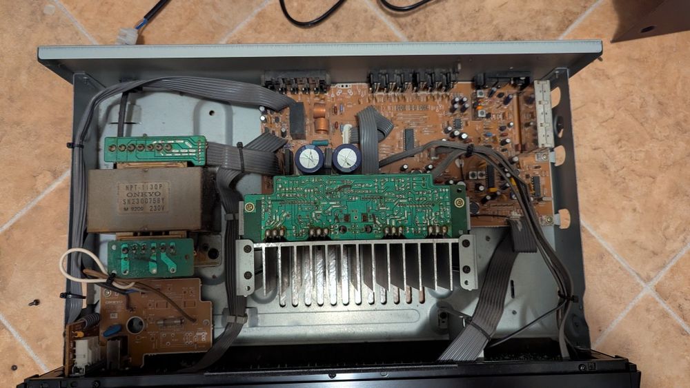 Amplituner Onkyo TX-7900