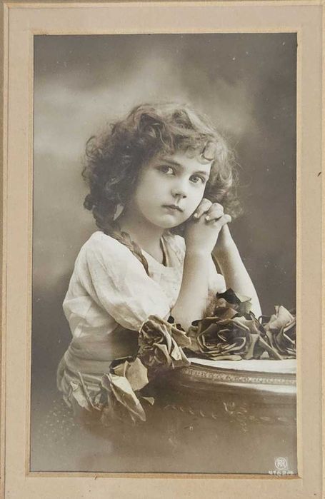 Портрет на дете модел от началото на 20 век (Grete Reinwald)