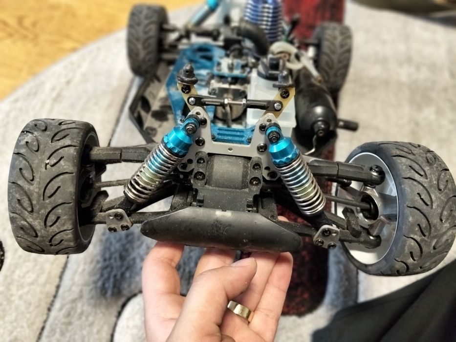 Automodel RC 1:8 nitro