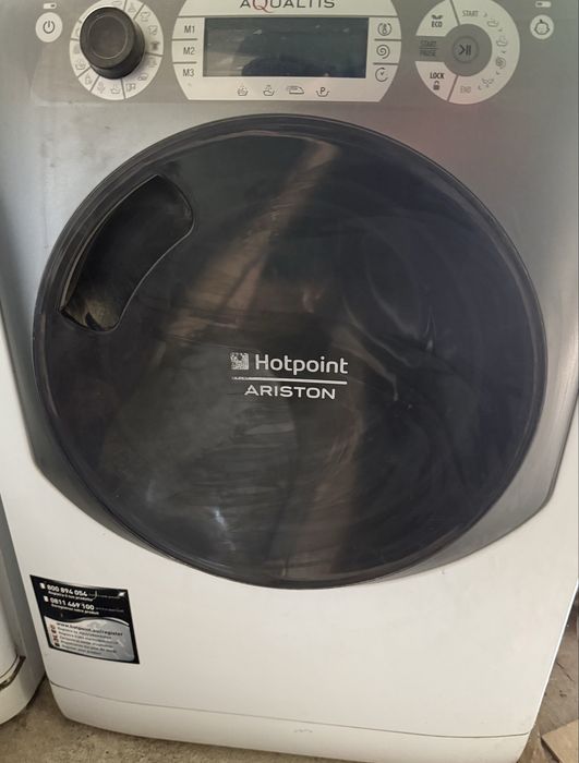 Продается стиральная машинка Hotpoint ARISTON AQUALTIS 11кг.Италия б/у